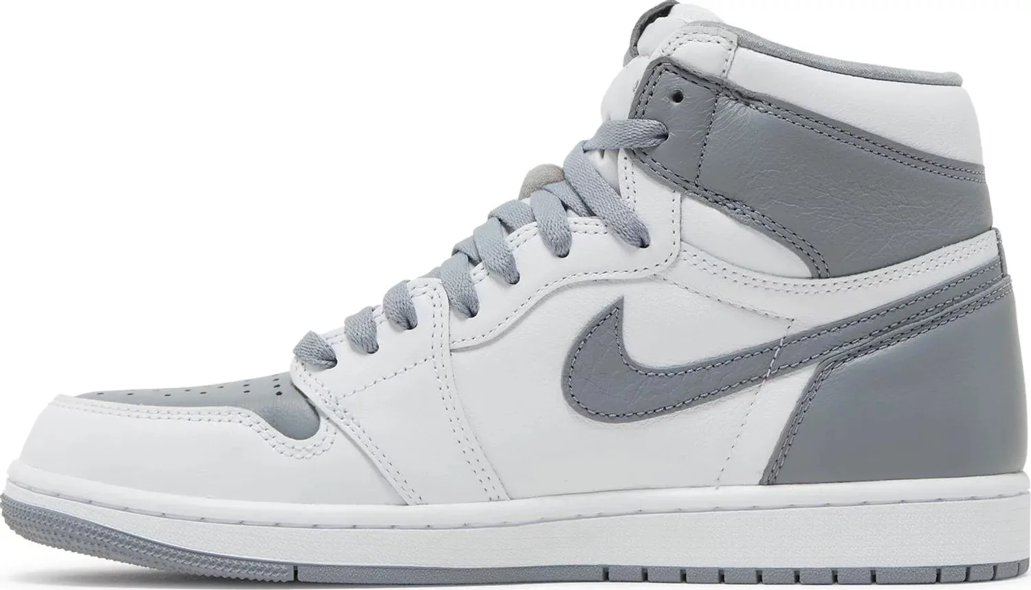 Air Jordan 1 Retro High OG 'Stealth'