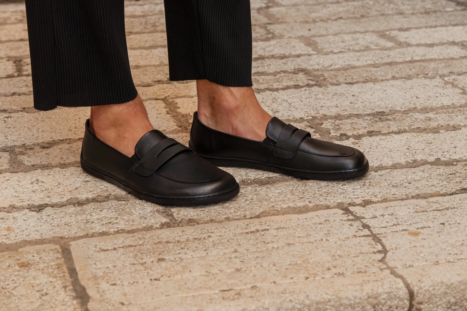 Barefoot Moccasins Be Lenka Buena - All Black