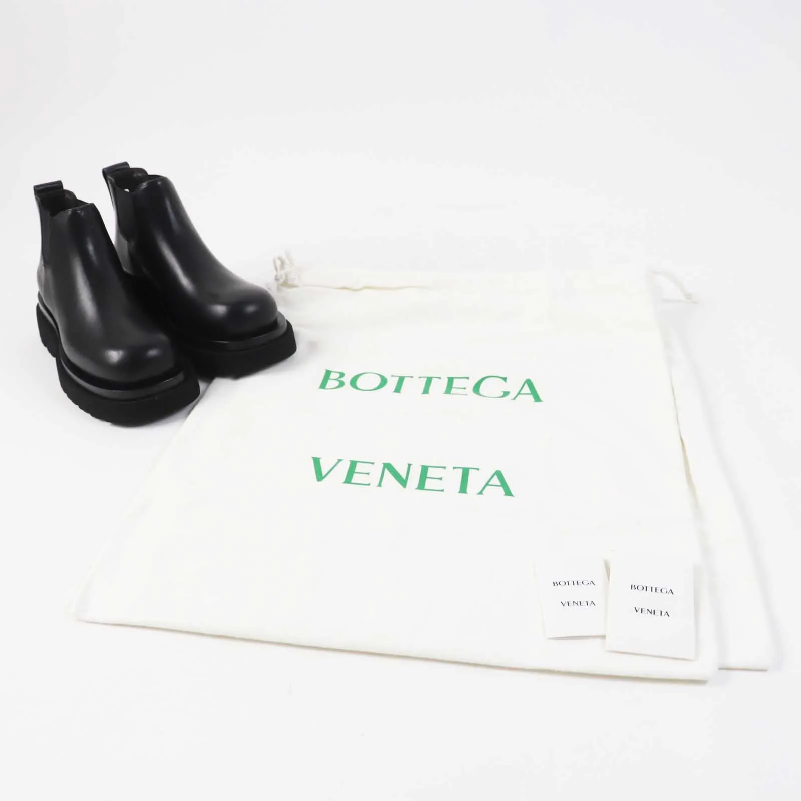 Bottega Veneta Leather Chelsea Boots Black 38