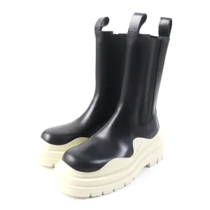 Bottega Veneta Leather Chelsea Boots Women