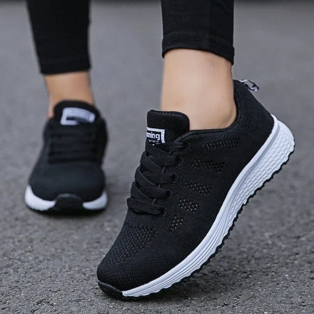 Mon Cheri Sneakers