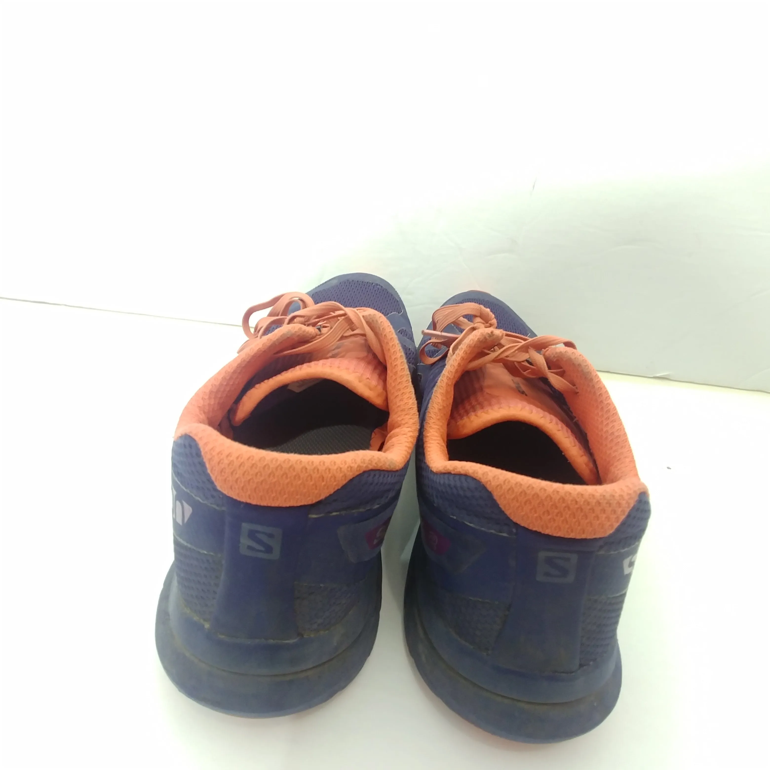 Salomon Womens Running Shoes - Size 8.5 - Pre-owned - EWNP9Z